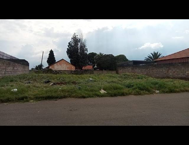 LAND FOR SALE IN DAWN PARK EXT